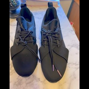 New Puma muse sneakers